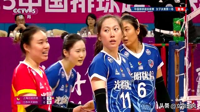 女排联赛：逆转绝杀惊艳四座