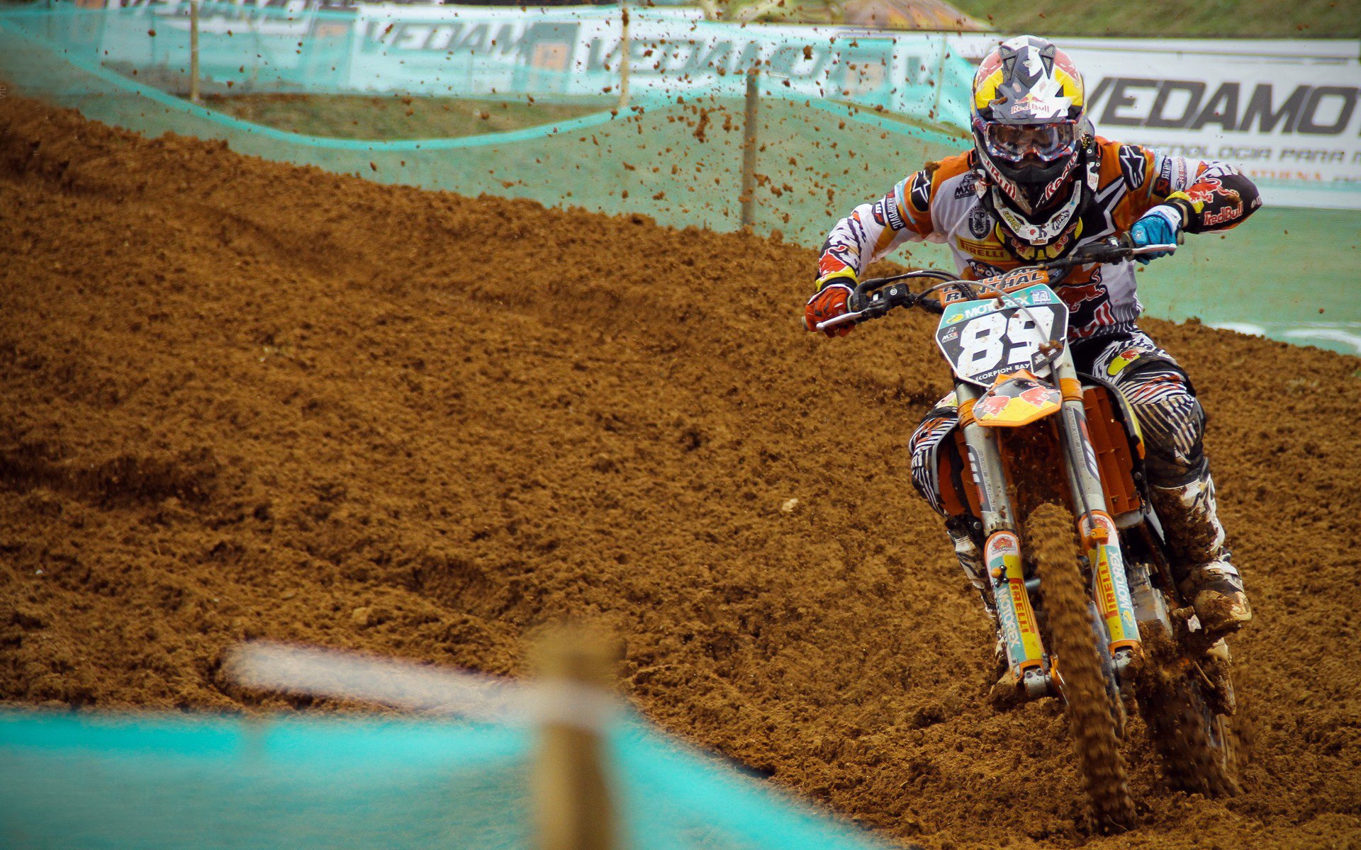 开云·体育官网-_海底潜行冲浪：深海速度的全新探索_，海底潜水视频