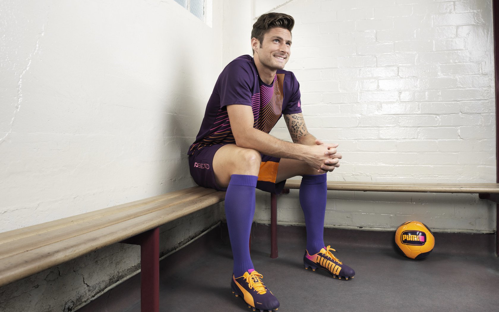 开云官网APP下载-“法甲激烈角逐，冠军悬念愈发浓重”，法甲 冠军